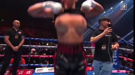 daniella hemsley tits xxx|Womens boxer flashes the crowd after her first win